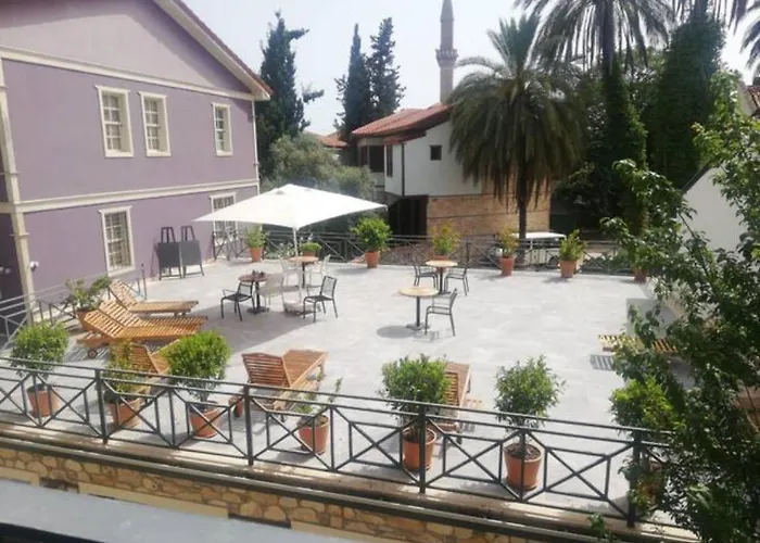 Spectacular Penthouse With Terrace Near Hadrian's Gate * Antalya